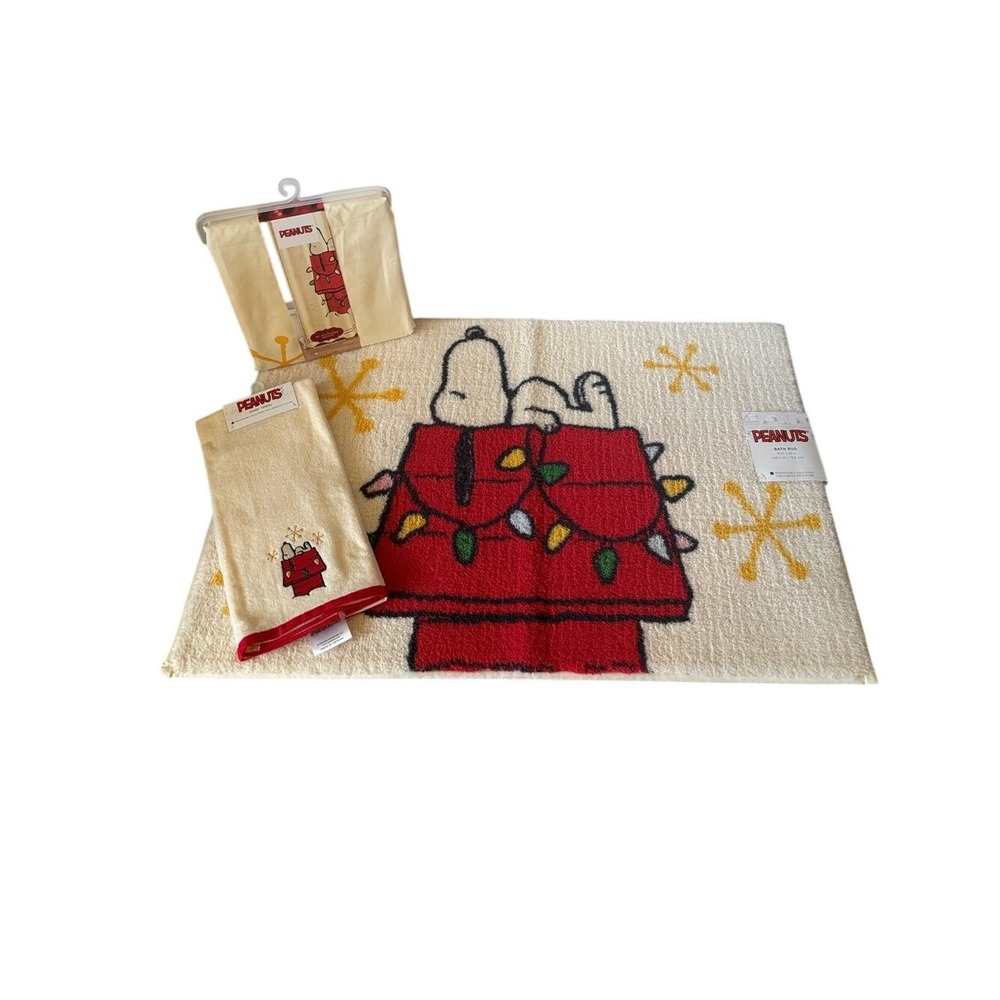 Peanuts Snoopy Holiday Shower Curtain, Bath Rug & Hand Towel Set GIFT NEW